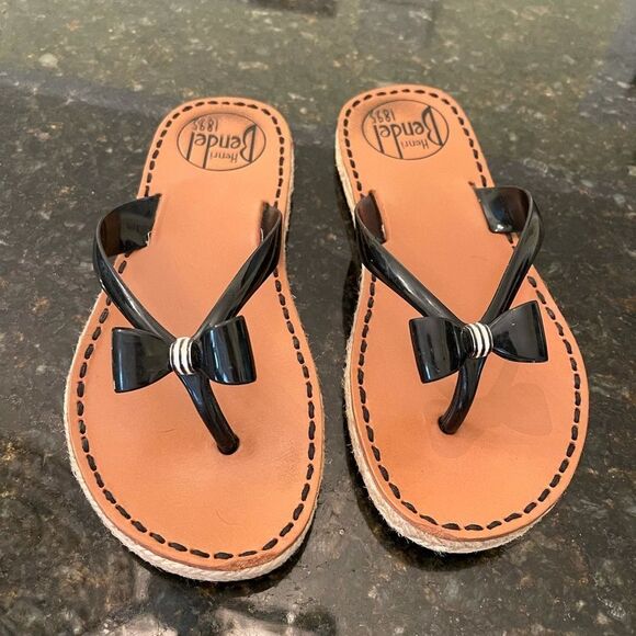 *Henri Bendel* Boho BOW La Playa Bow Flip Flop Sandals S/M - Picture 1 of 7